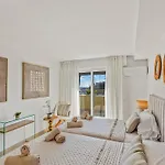 Casa Marina - Port Sleeps 6 Sea Views Estepona