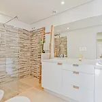 Casa Marina - Port Sleeps 6 Sea Views *