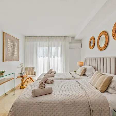 Apartment Casa Marina - Port Sleeps 6 Sea Views Estepona