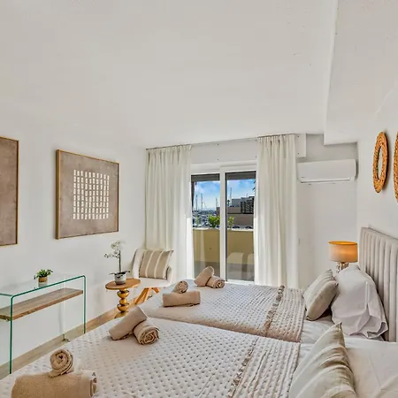 Casa Marina - Port Sleeps 6 Sea Views Estepona