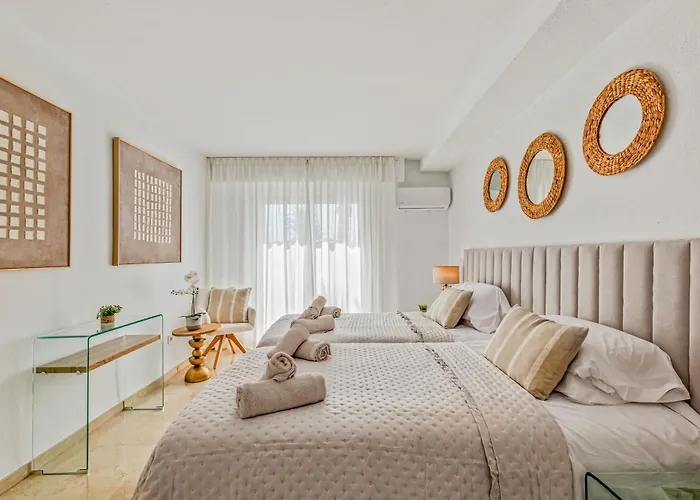 Apartment Casa Marina - Port Sleeps 6 Sea Views Estepona